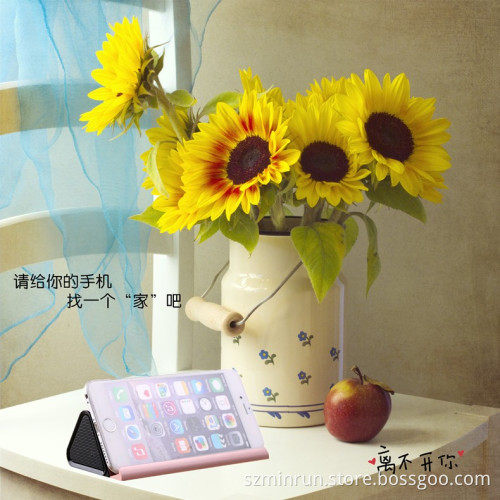 Professional stereo sound design with 650mAh output power & double horns bluetooth spearker